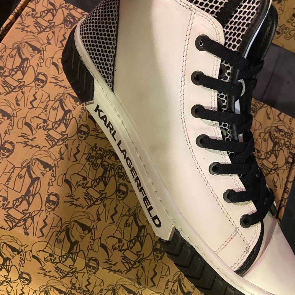 Karl lagerfield shoes 10.5 men’s black/whites shoes new! In box